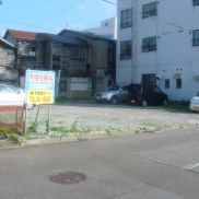 月極駐車場(月額10,000円)