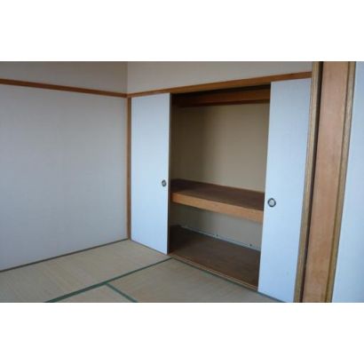 和室の収納です。