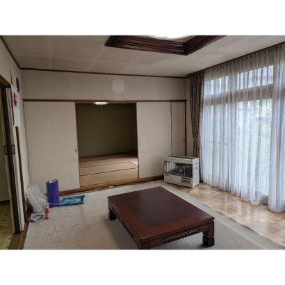 居間