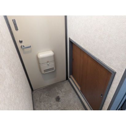 玄関とシューズボックス