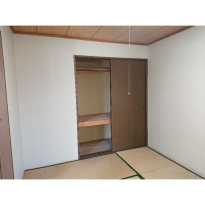 和室6帖 押し入れ